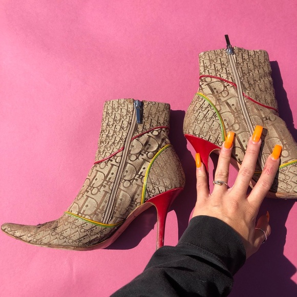 Christian Dior SZ 7 Vintage Rasta Booties Shoes - Picture 4 of 6